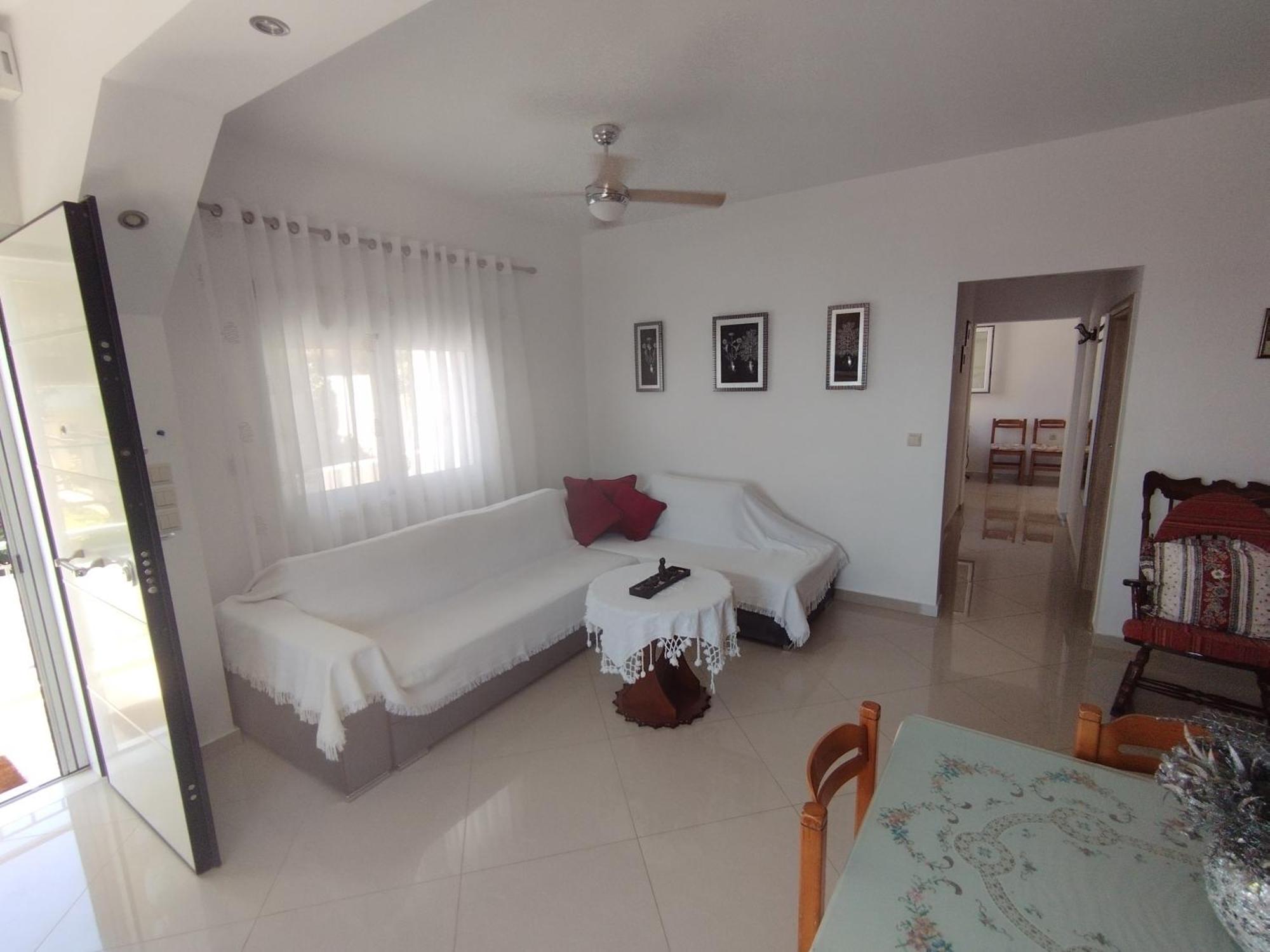 Sofia'S Sea View House Guest House วราโวนา ภายนอก รูปภาพ